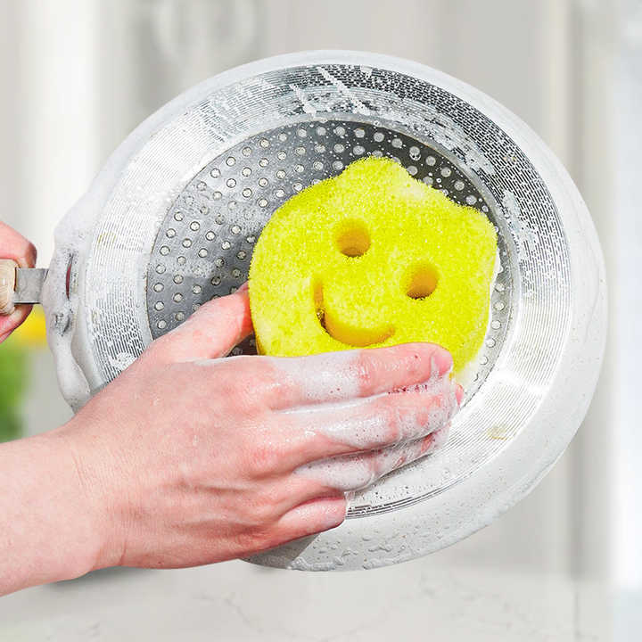 Mumma's Kitchen Soft Smiley Scrub