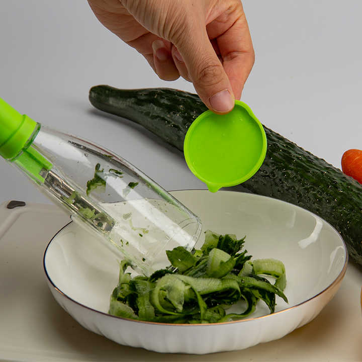 Mumma's Kitchen Fruit Peelers and Cutter